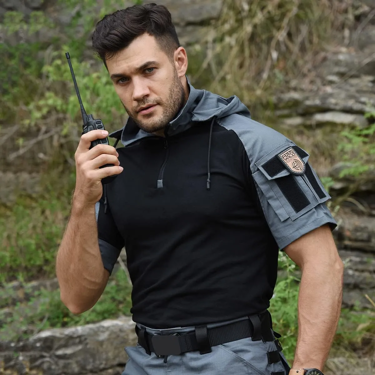 HANWILD Men's Combat Shirts Tactical Short Sleeve Shirt Cargo Military Airsoft T-Shirt with Hood Outdoor