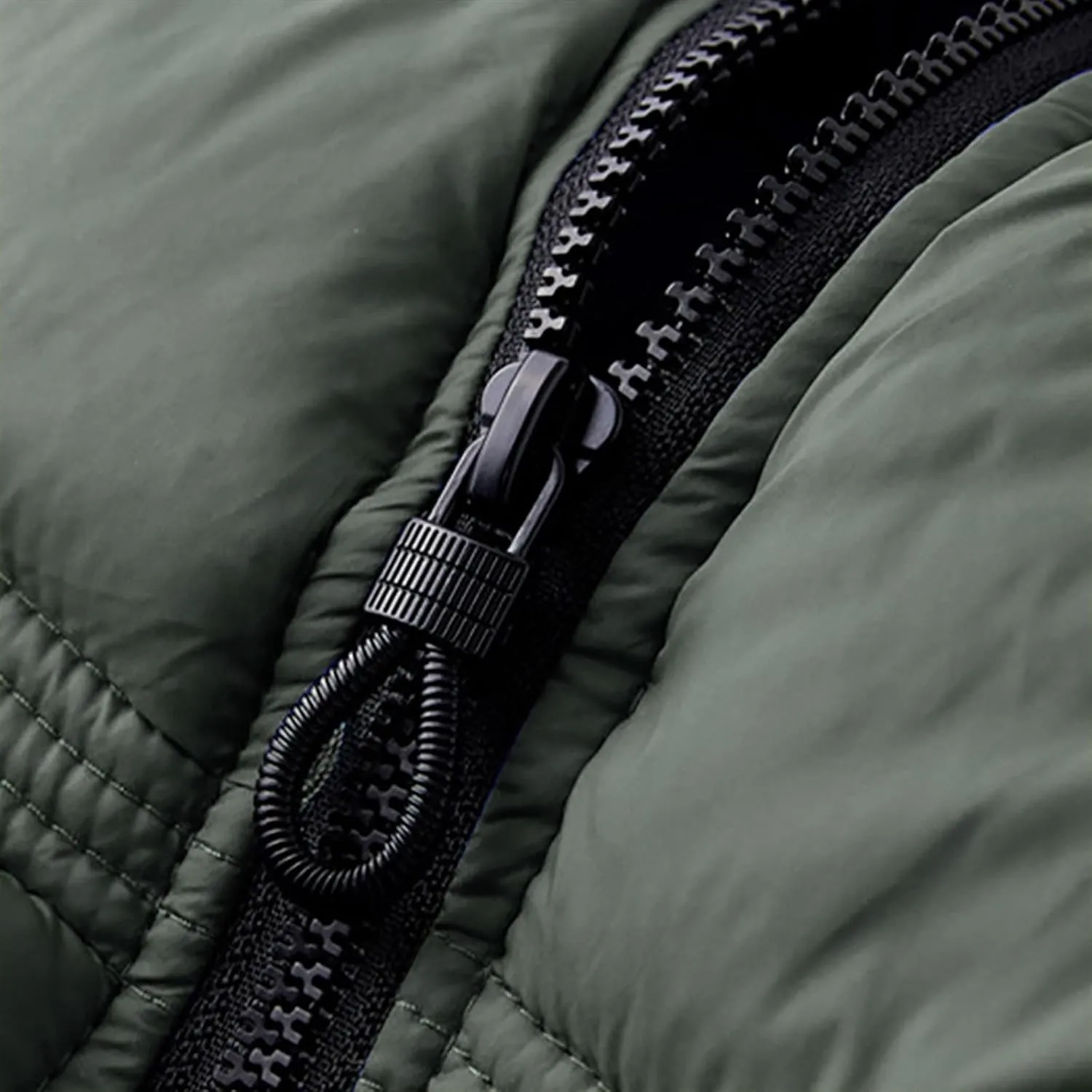 Men's Snow Waistcoat Fall Winter Warm Cotton Padded Sleeveless Jackets Plus Size Zipper Vest Coat Overcoat Outwear