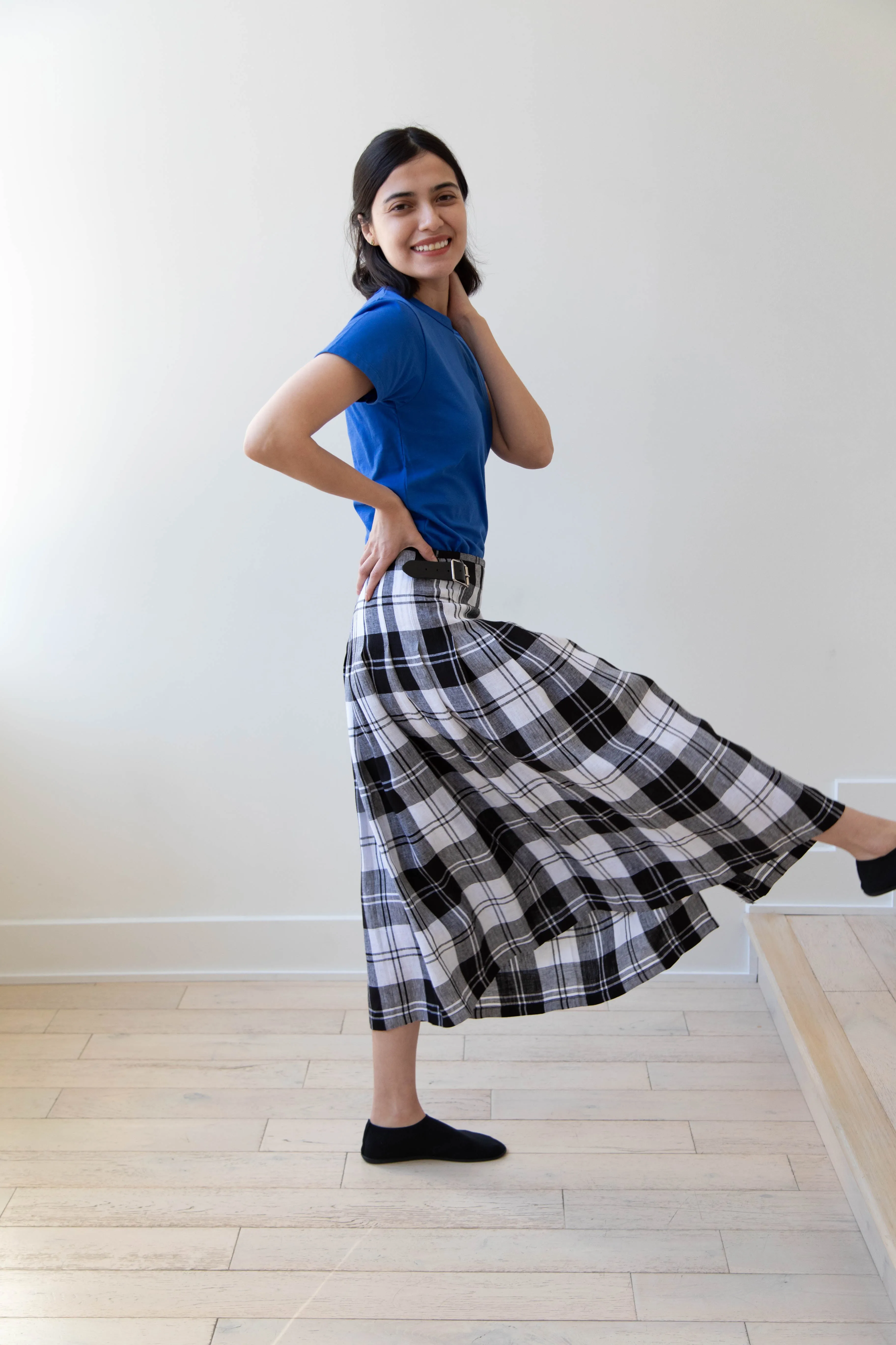 O'Neil of Dublin | Linen Pleated Skirt in Black Check