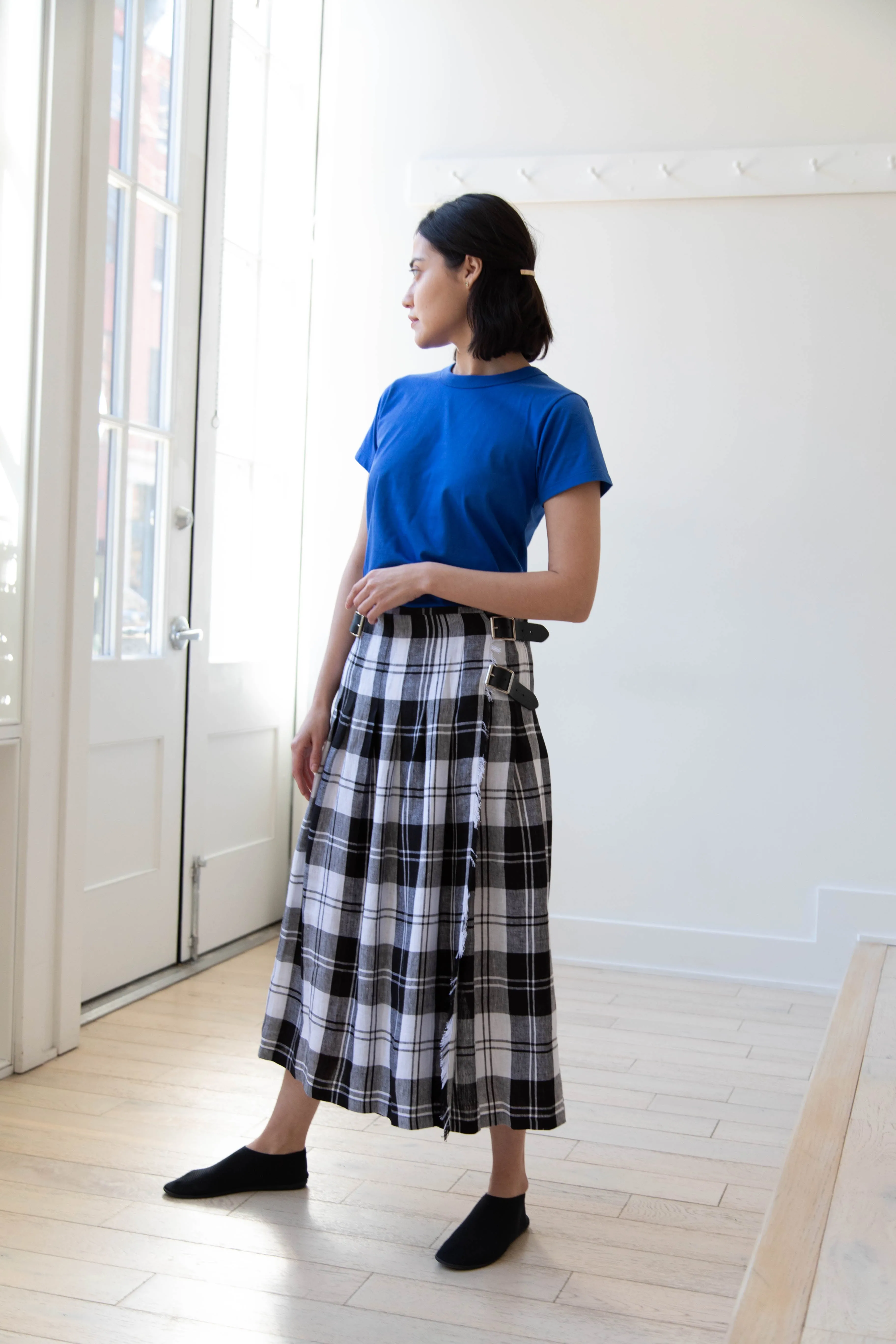 O'Neil of Dublin | Linen Pleated Skirt in Black Check