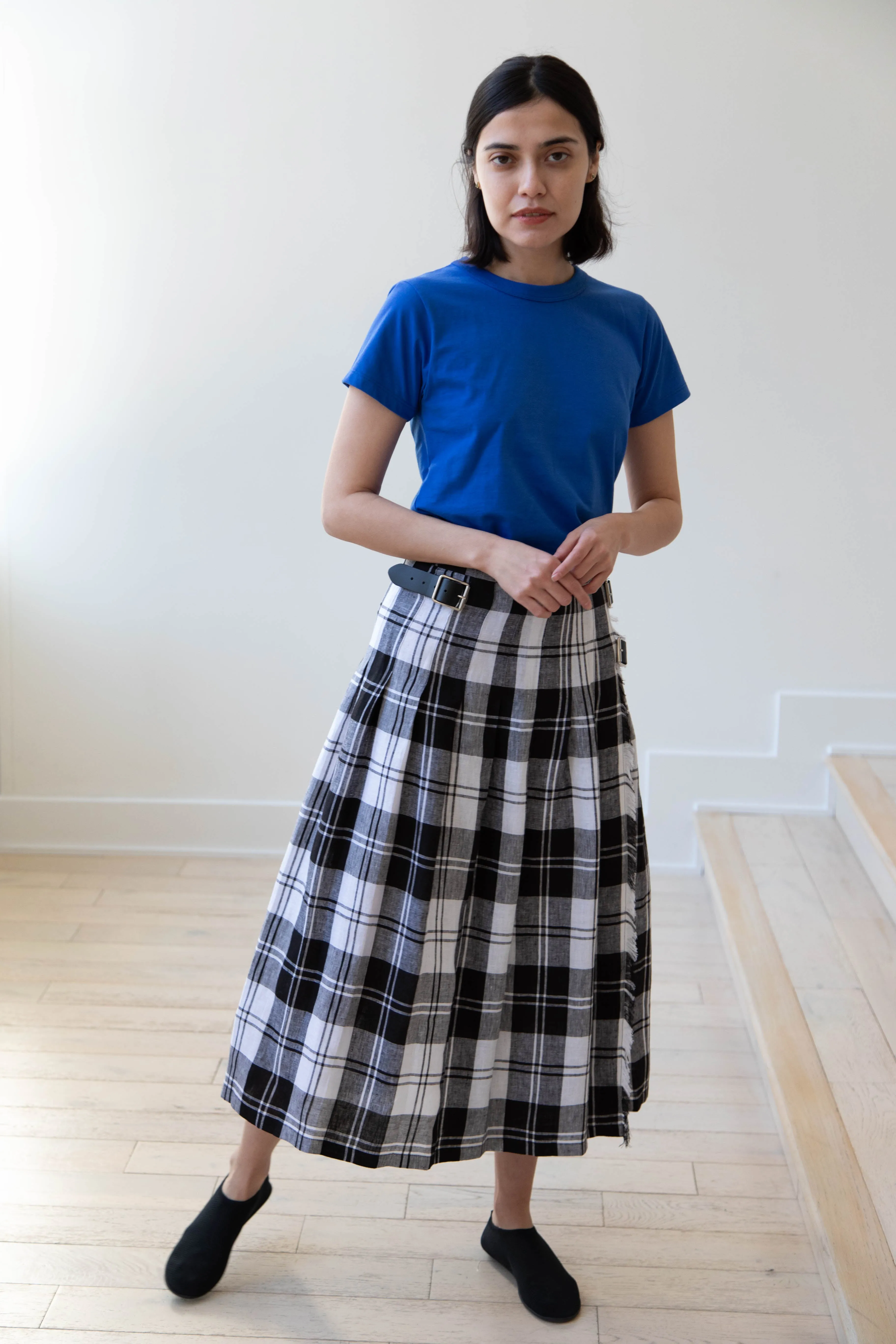 O'Neil of Dublin | Linen Pleated Skirt in Black Check