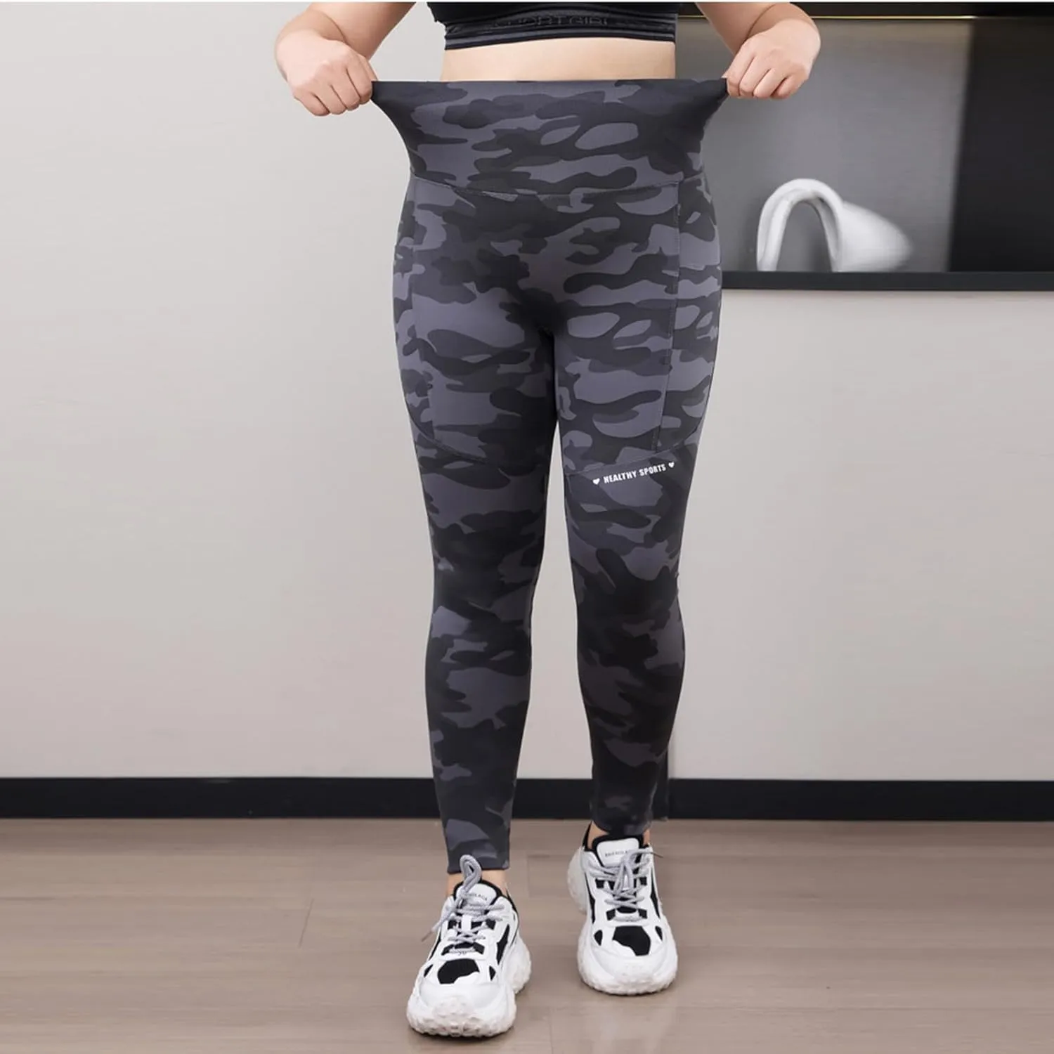 Plus Size Fleece Lined Leggings for Women Camo Seamless High Waist Camouflage Warm Winter Trousers for Athletic Gym