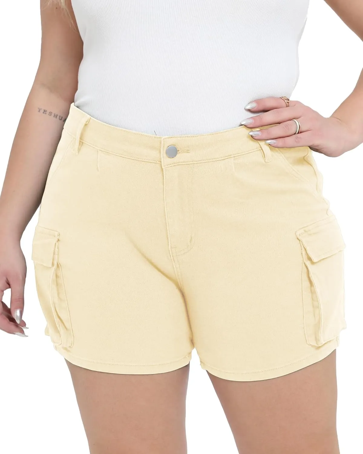 Women Plus Size Jean Shorts Stretchy Curvy Cargo Shorts High Waisted Streetwear Denim Shorts with Pockets