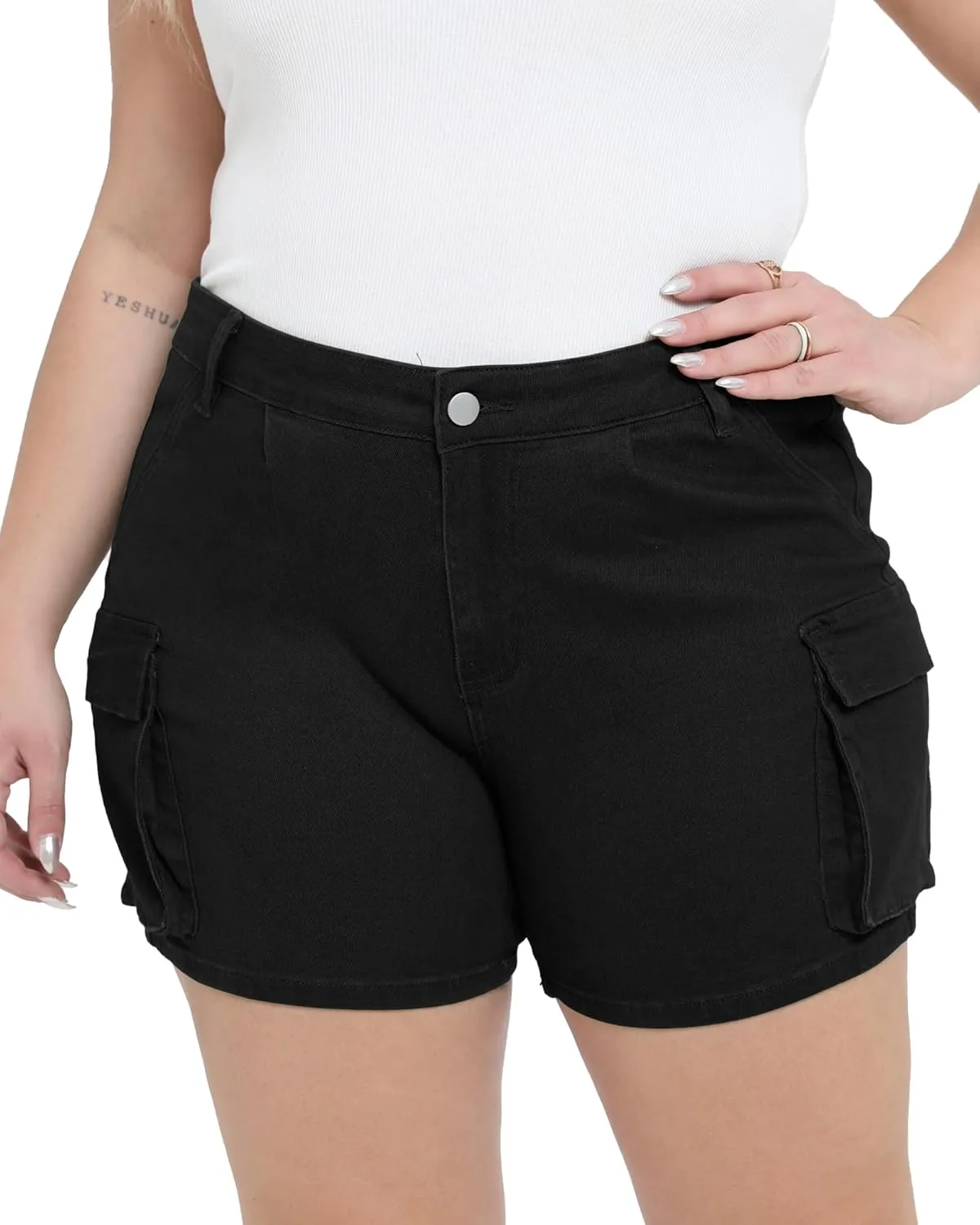 Women Plus Size Jean Shorts Stretchy Curvy Cargo Shorts High Waisted Streetwear Denim Shorts with Pockets