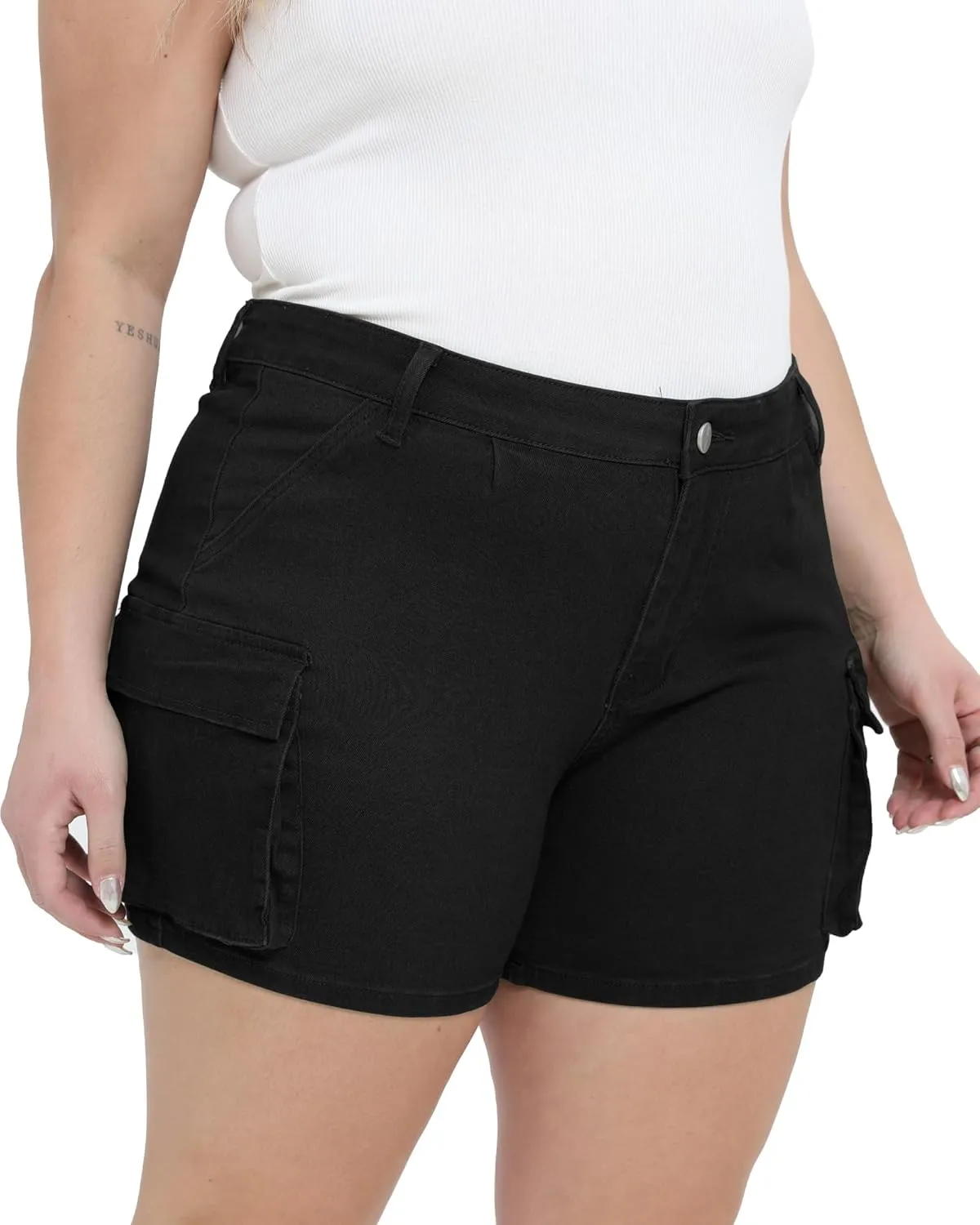 Women Plus Size Jean Shorts Stretchy Curvy Cargo Shorts High Waisted Streetwear Denim Shorts with Pockets